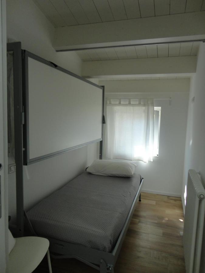 Casa Klimt Vicinissima Al Mare Parcheggio Privato Gratuito Se Disponibile Apartment เปสการา ภายนอก รูปภาพ